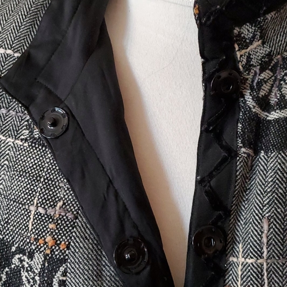 Jacket - Picture 3 of 5